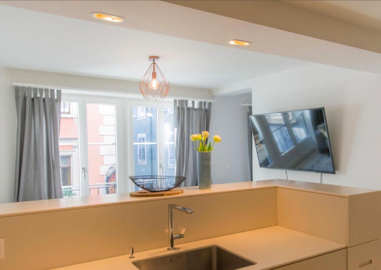 Zuerich Niederdorf - Grossmuenster Apartment Ngoại thất bức ảnh